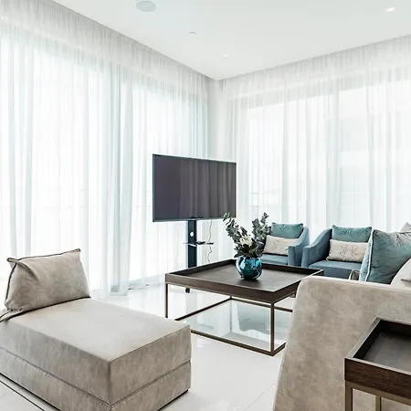 Del Mar Beachfront 3 Bedroom 'c' Limassol