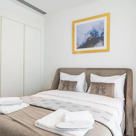 Del Mar Beachfront 3 Bedroom 'c' Limassol