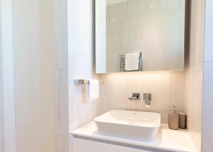 Del Mar Beachfront 3 Bedroom 'c' *